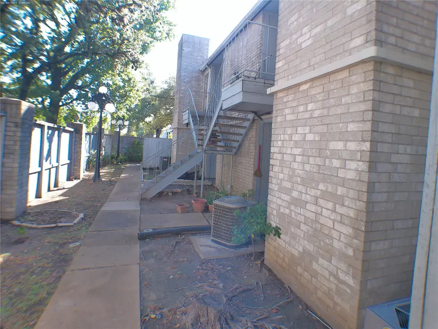 7400 Bellerive Drive #310, Houston, TX 77036 - Image #2