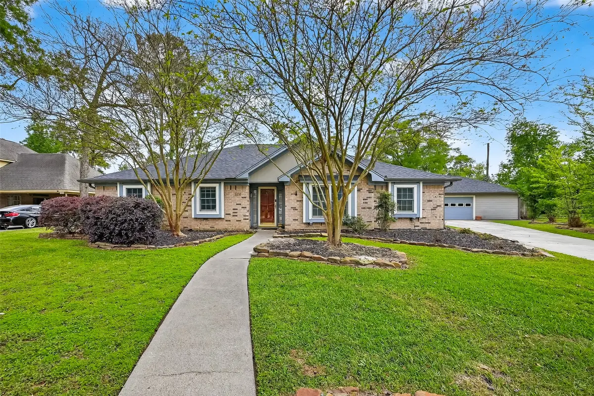 906 Pear Tree Lane, Houston, TX 77073 - #1