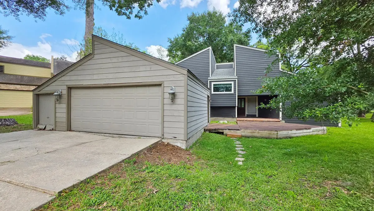 109 Springs Edge Drive, Conroe, TX 77356 - #1