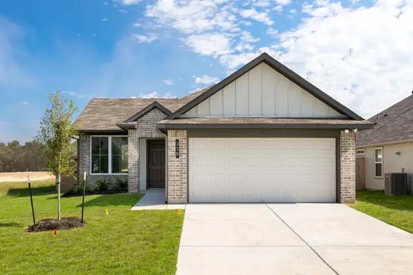 138 Overhill Drive, Huntsville, TX 77320