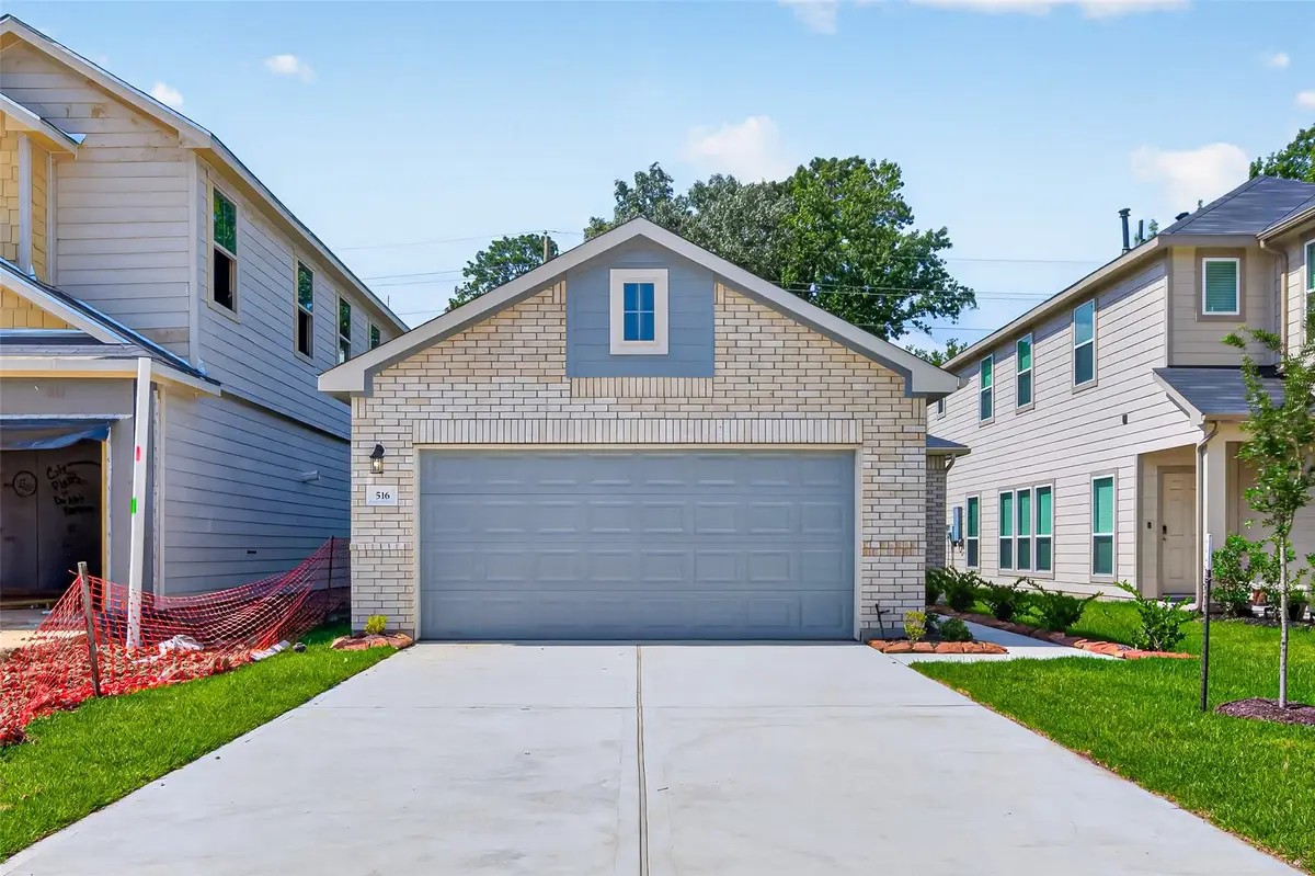 516 Emerald Thicket, Huffman, TX 77336 - #1