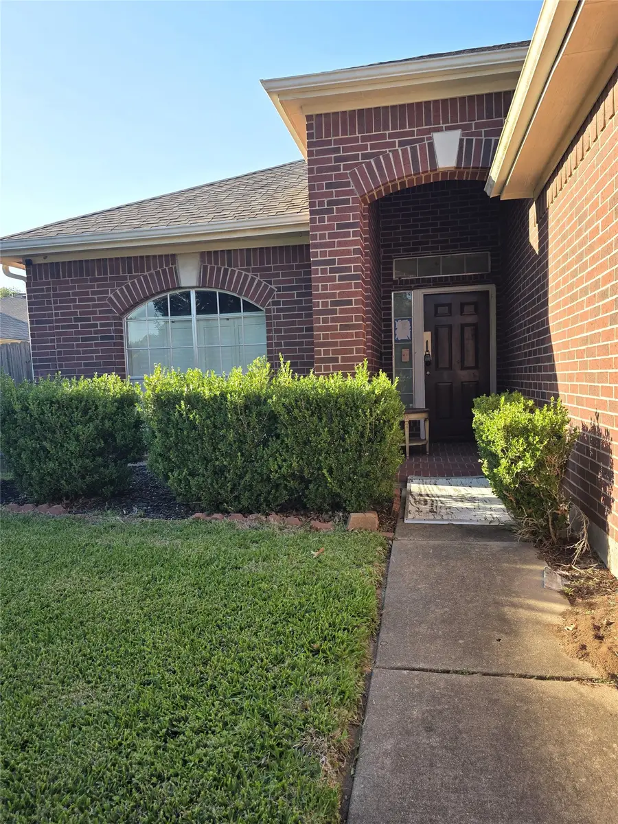 3502 Stratford Manor Drive, Sugar Land, TX 77498 - #2