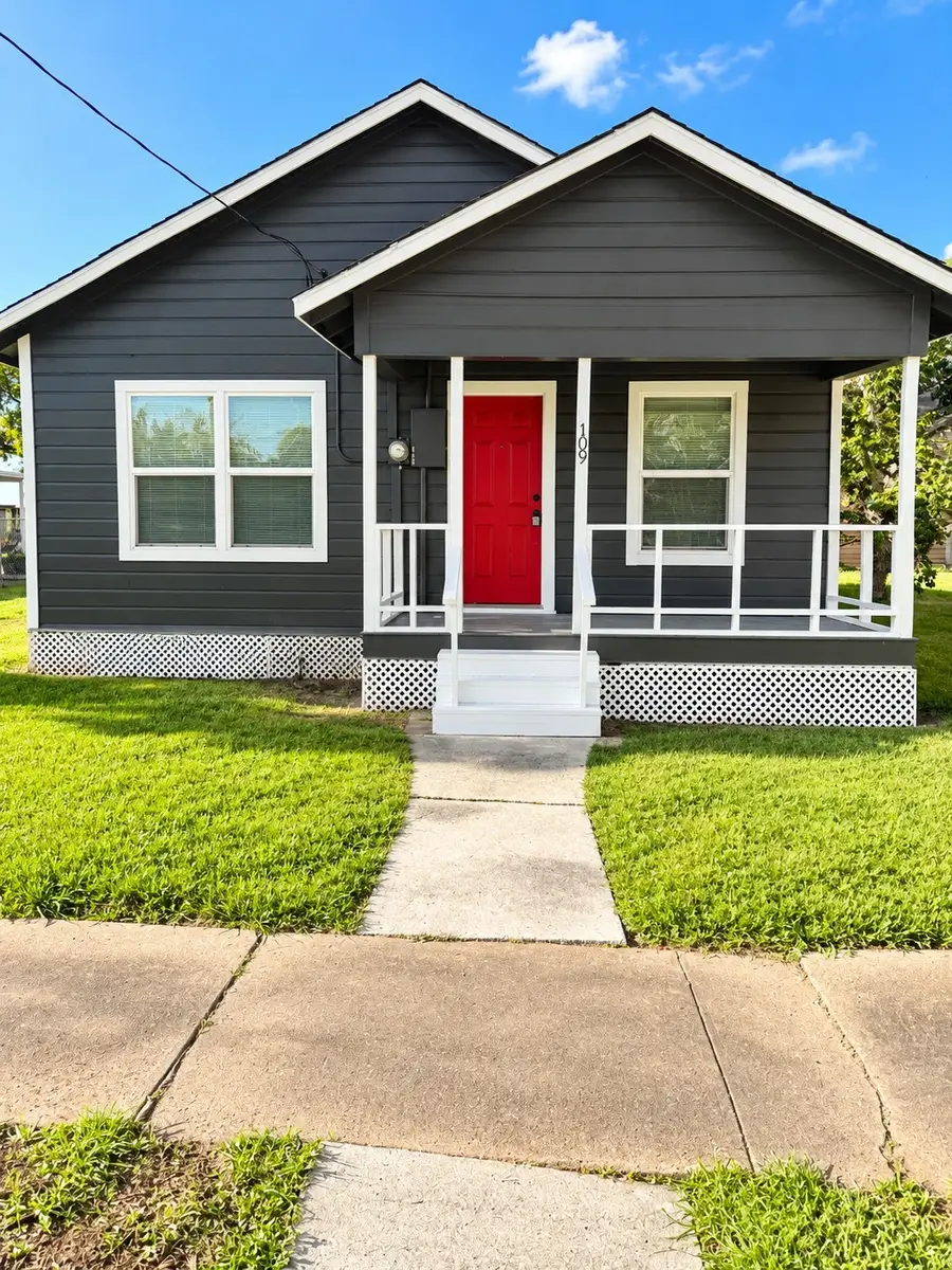 109 N Avenue A Avenue, Freeport, TX 77541 - #2