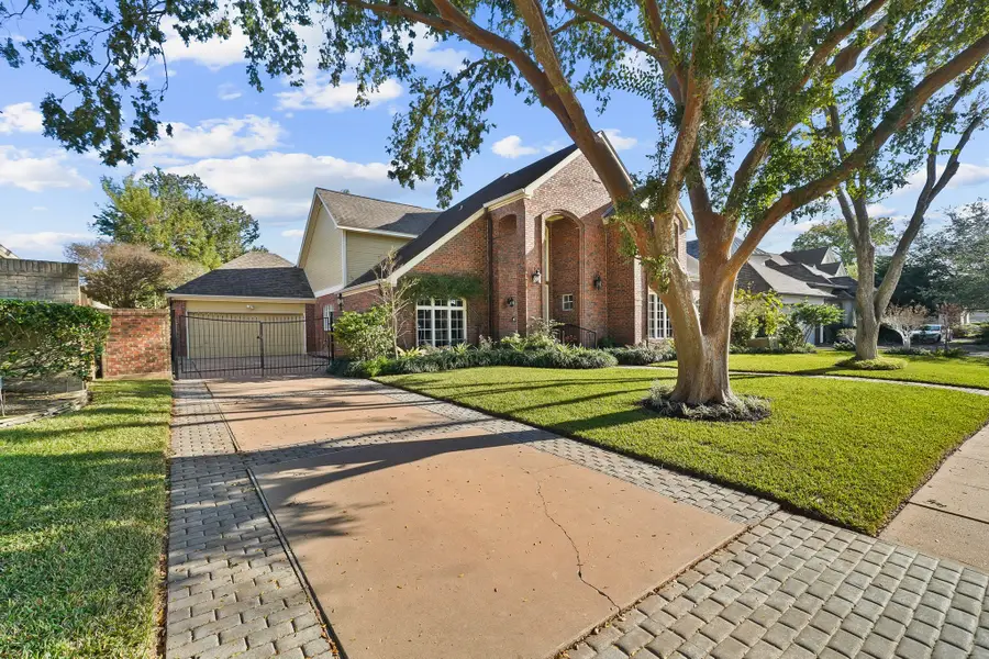 2826 Plantation Lakes Drive, Missouri City, TX 77459 - Image #2