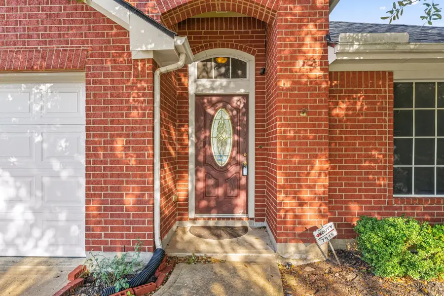 7915 Saragosa Blue Lane, Richmond, TX 77407 - Image #3