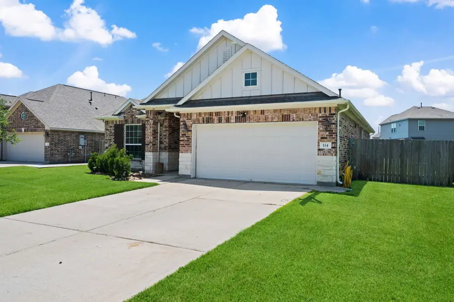 114 San Jacinto Drive, Baytown, TX 77523 - Image #2