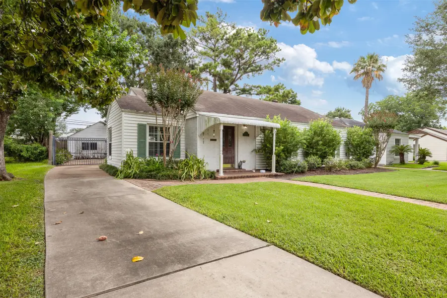 3836 Gramercy Street, Houston, TX 77025 - Image #2