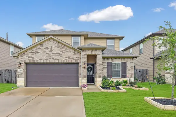 12806 N Winding Pines Drive, Tomball, TX 77375