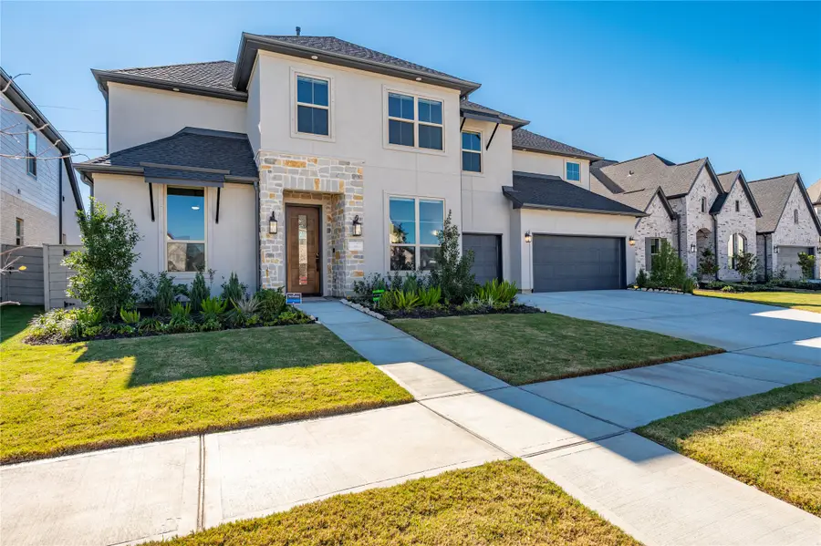 2010 Southern Landings Drive, Alvin Pearland, TX 77583 - Image #2