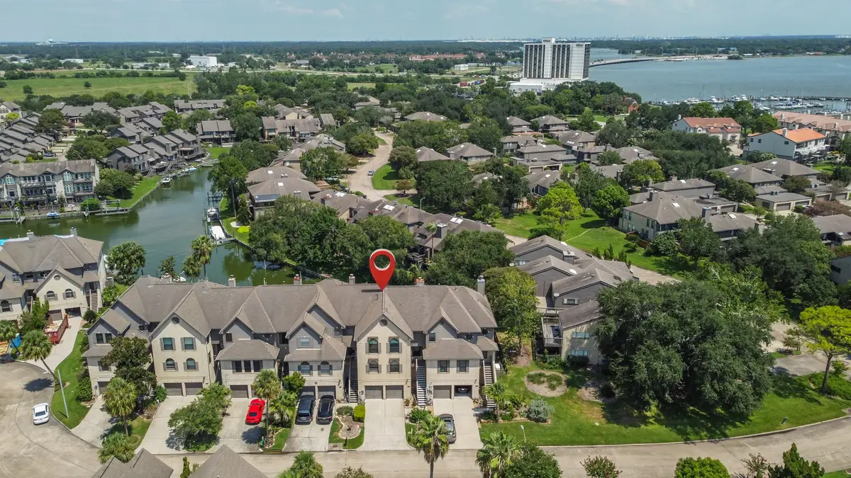 2729 Lighthouse Drive, Houston, TX 77058 - Image #1