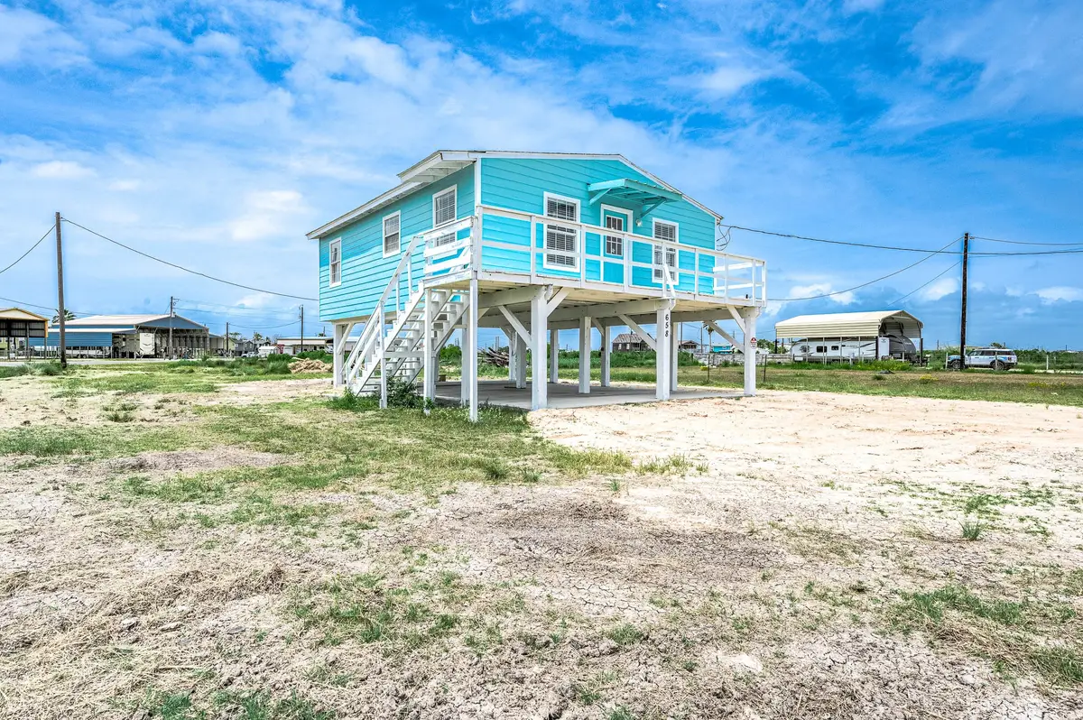 658 Carancahua Street, Sargent, TX 77414 - Image #1