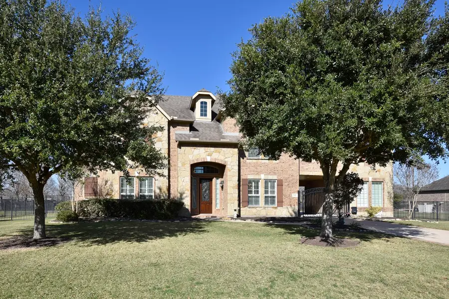 6010 Crystal Water Drive, Richmond, TX 77406 - Image #3