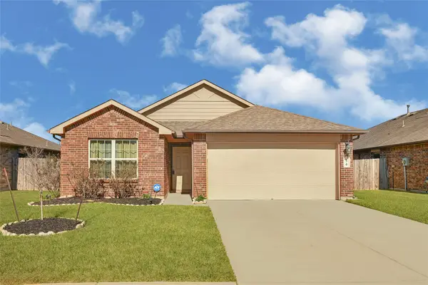 54 Rodeo Crest Drive, Manvel, TX 77578