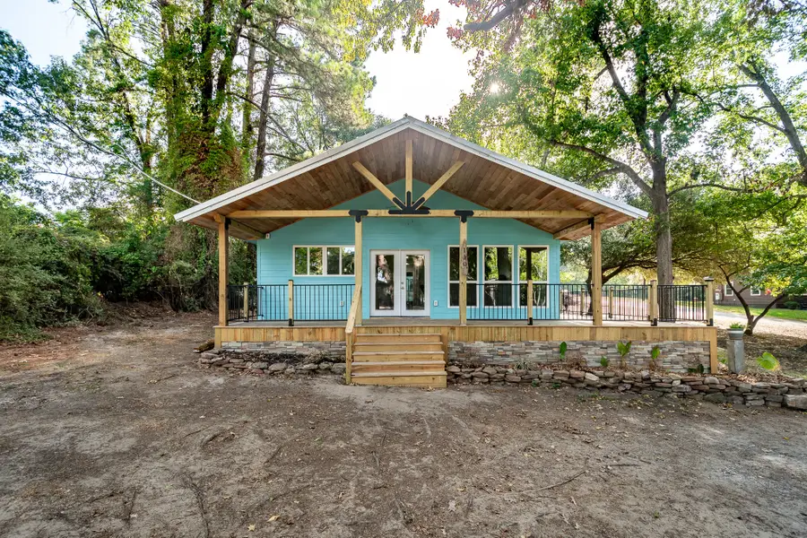 110 N Bailey Street, Trinity, TX 75862 - Image #2