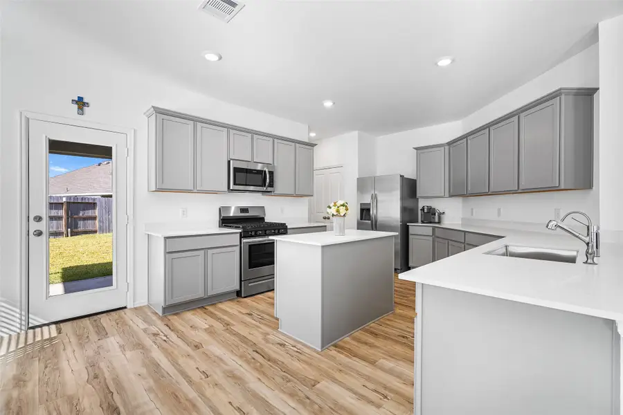 7427 Bartoncliff Drive, Katy, TX 77493 - Image #3