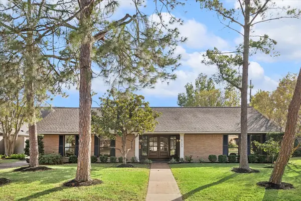 6155 Ella Lee Lane, Houston, TX 77057