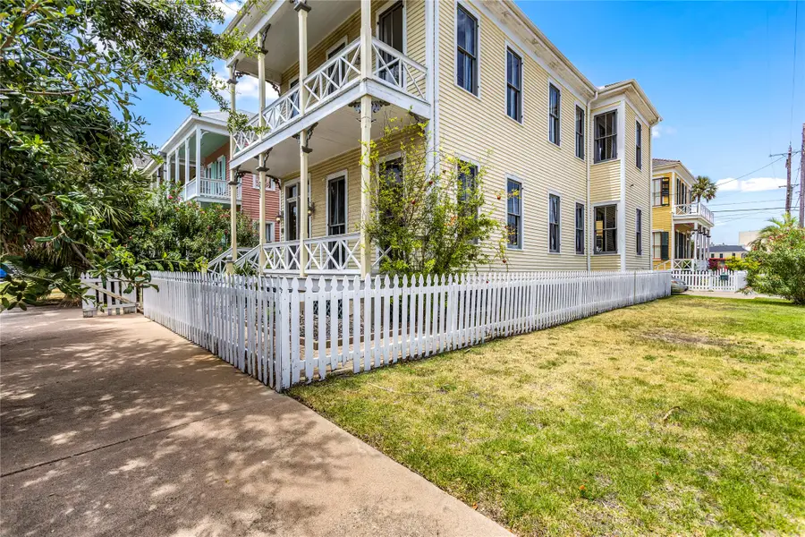 2002 Ave K, Galveston, TX 77550 - Image #3