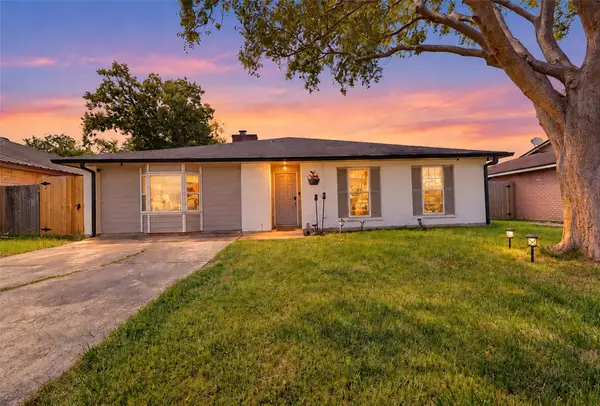 827 Dondell Street, Channelview, TX 77530