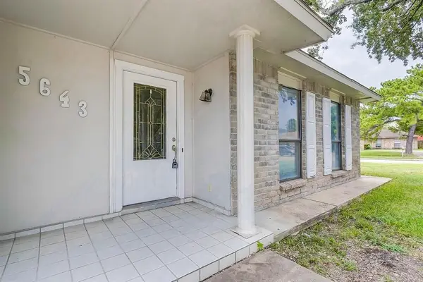 5643 Canyon Forest Drive, Houston, TX 77088