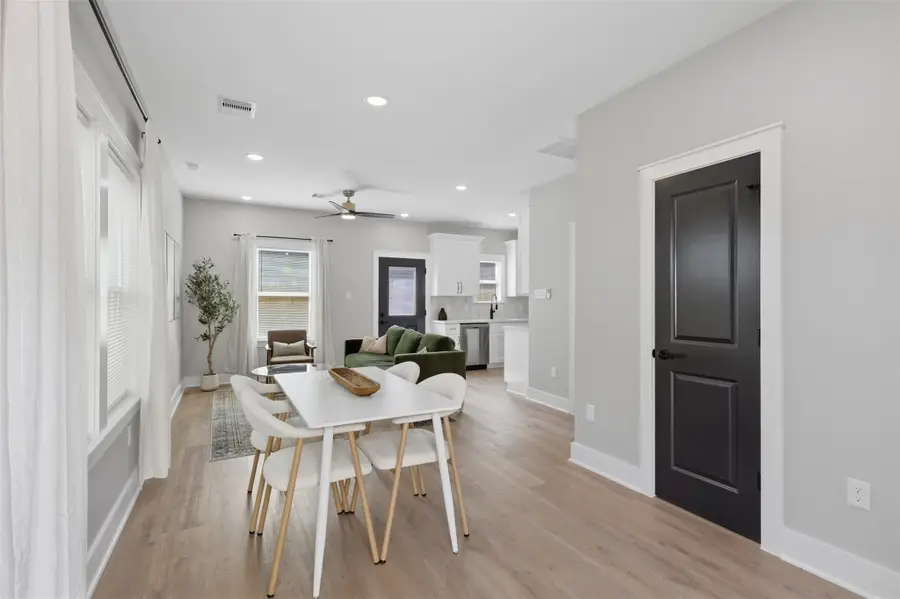 5034 Mallow St #A B, Houston, TX 77033 - #2