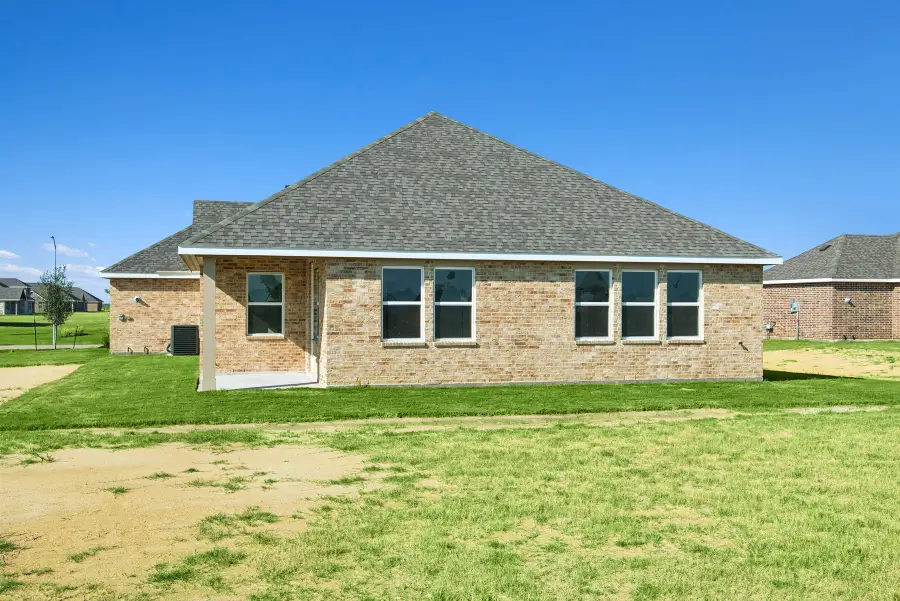 304 Boulden Court, Sealy, TX 77474 - Image #3