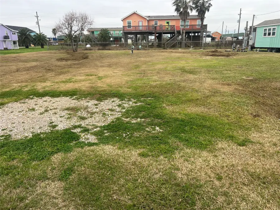 1977 Ave E, Crystal Beach, TX 77650 - Image #2