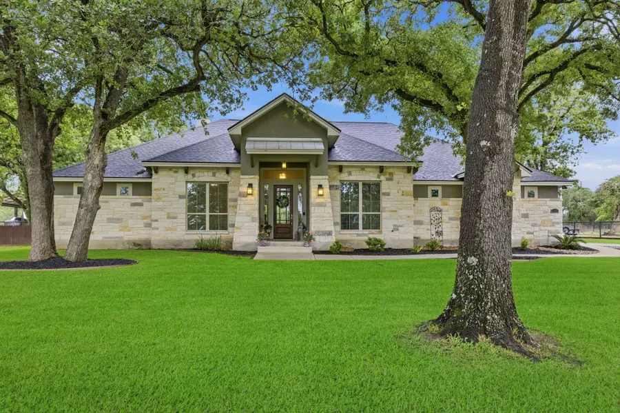 173 Bobby Lynn Drive, Adkins, TX 78101 - #2