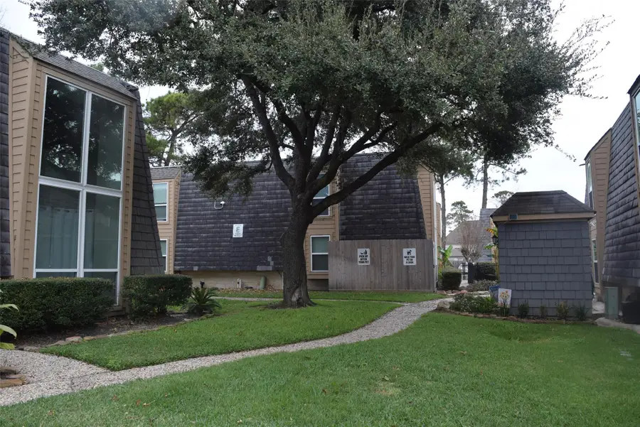 16120 Stuebner Airline Road #105, Spring, TX 77379 - Image #3