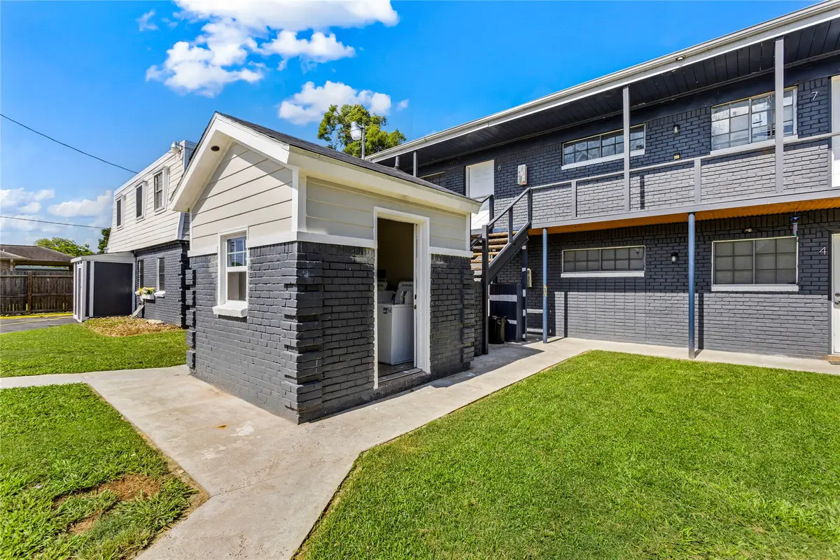 1825 Bayou Road, La Marque, TX 77568 - Image #1