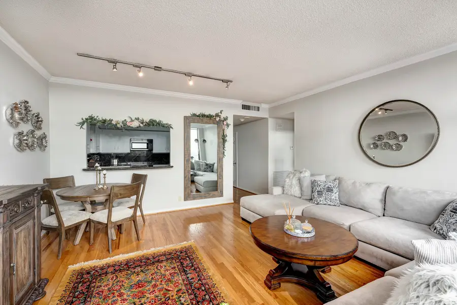 15 Greenway Plaza #17B, Houston, TX 77046 - Image #2