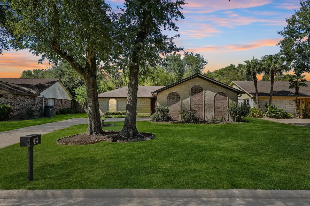 242 Blackwater Lane, Houston, TX 77015 - Image #1