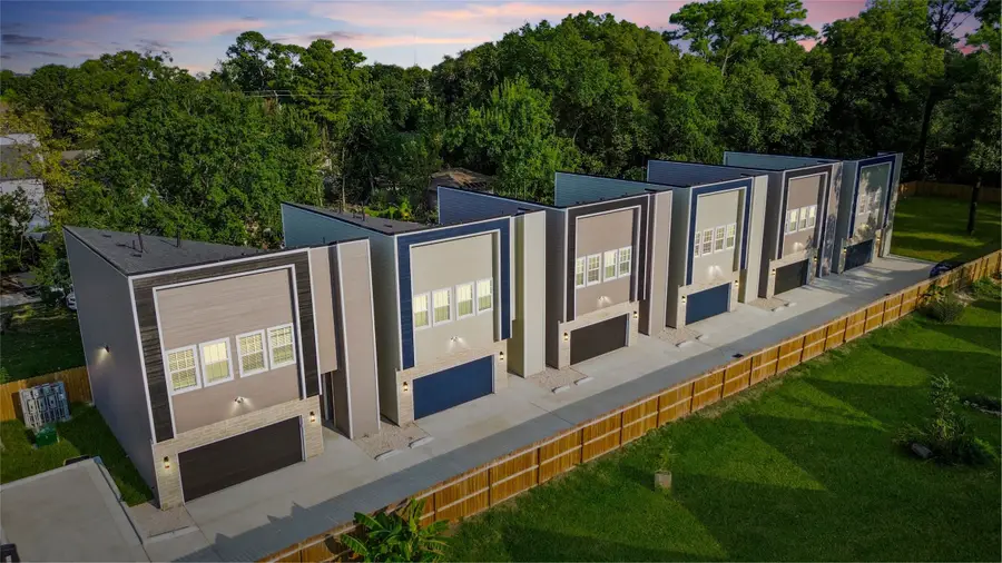 825 Paul Quinn Street #B, Houston, TX 77091 - #2