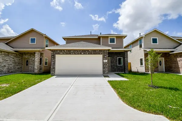 2811 Topiary Lane, Houston, TX 77014