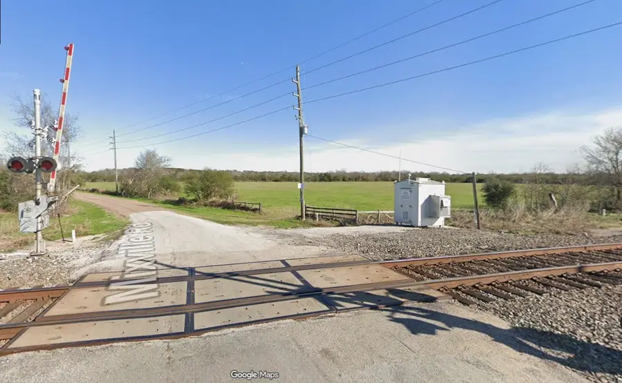 322 Mixville Road, Sealy, TX 77474 - Image #2