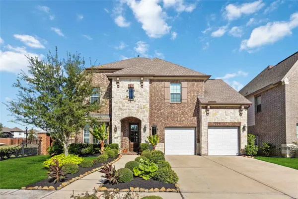 8803 Autumn Pine Drive, Missouri City, TX 77459