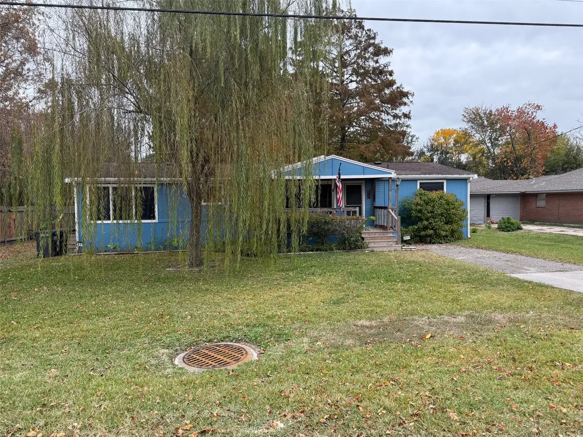 2611 Lilac Street, Pasadena, TX 77503 - Image #1