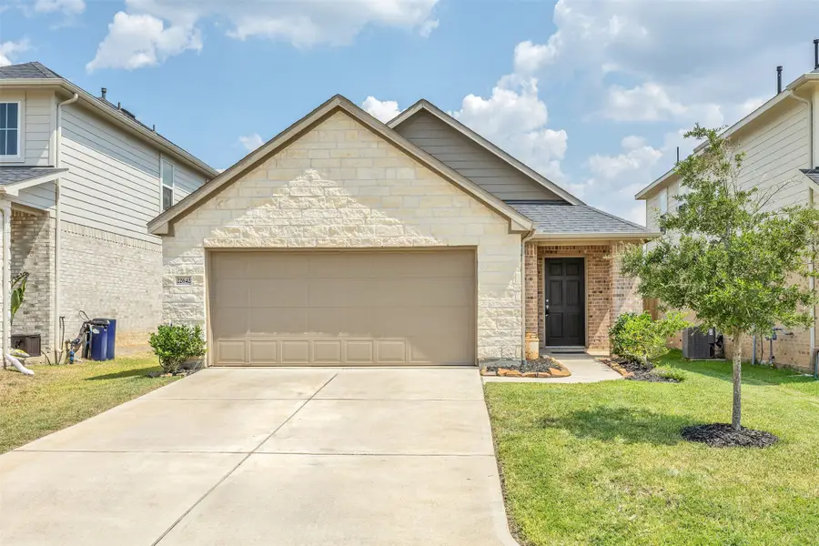 22642 Rosebush Hill Road, Tomball, TX 77377 - Image #2