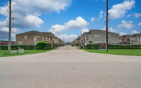 16619 Oasis Meadow Lane, Richmond, TX 77407