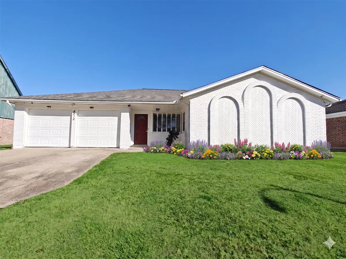 8818 Roos Road, Houston, TX 77036 - #1