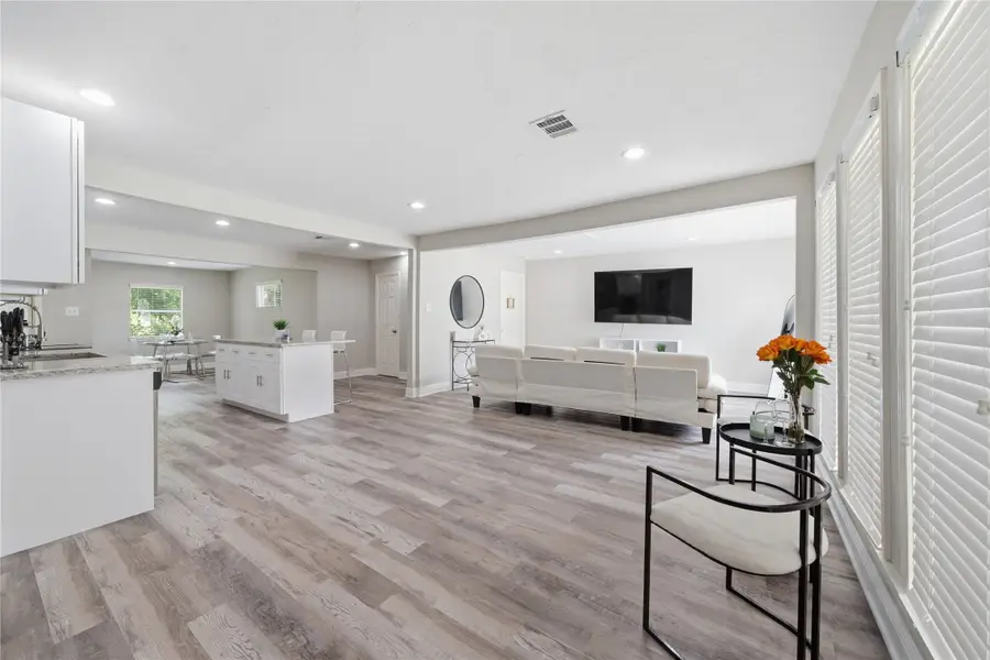 8826 Delilah Street, Houston, TX 77033 - #3