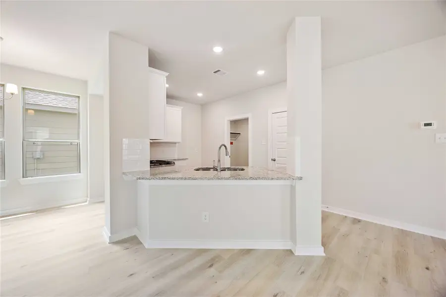 1128 Lilly Lane, Bellville, TX 77418 - Image #3