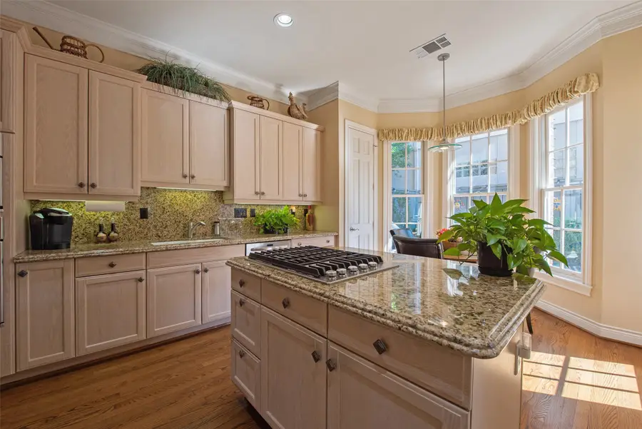 2211 Augusta Drive #25, Houston, TX 77057 - #3