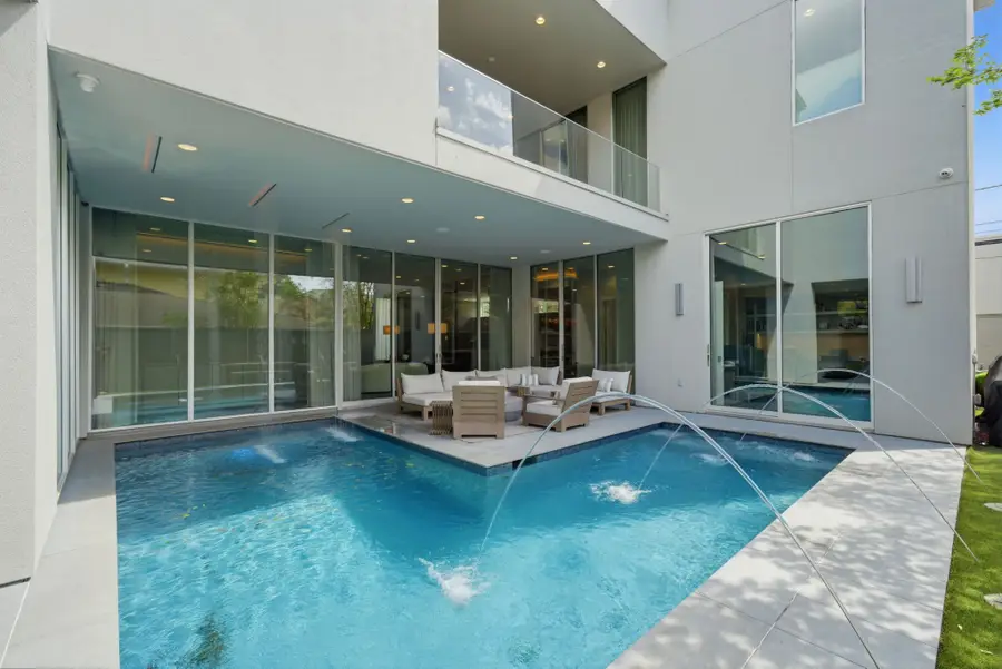 4211 Markham Street, Houston, TX 77027 - #2