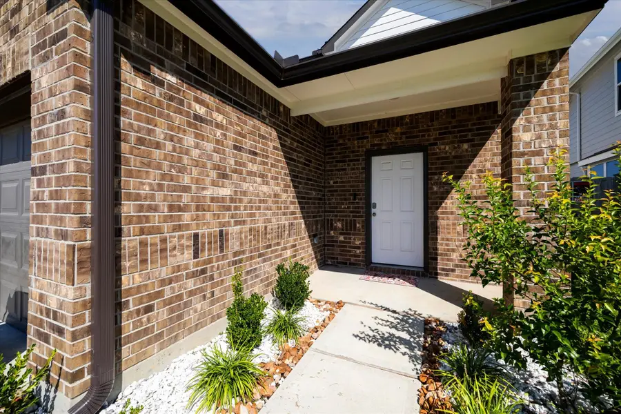 16611 Willow Forest Drive, Conroe, TX 77302 - Image #2