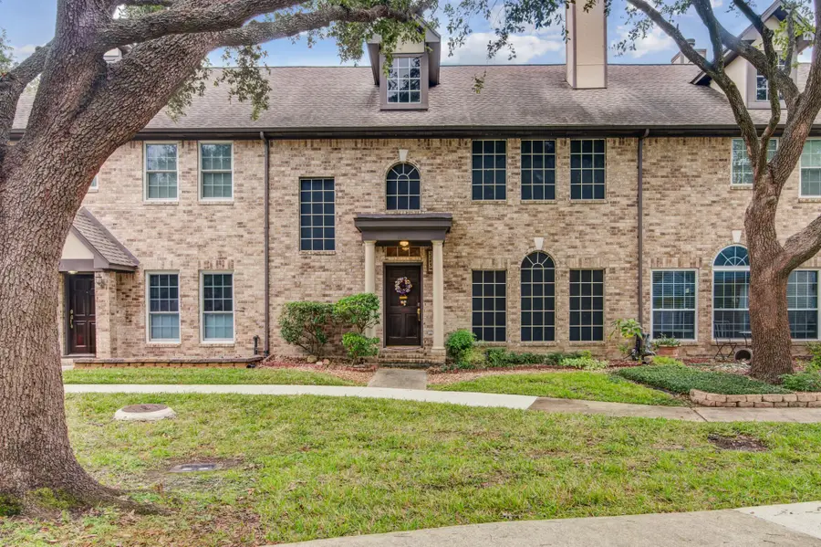 2243 Broadlawn Drive, Houston, TX 77058 - Image #2