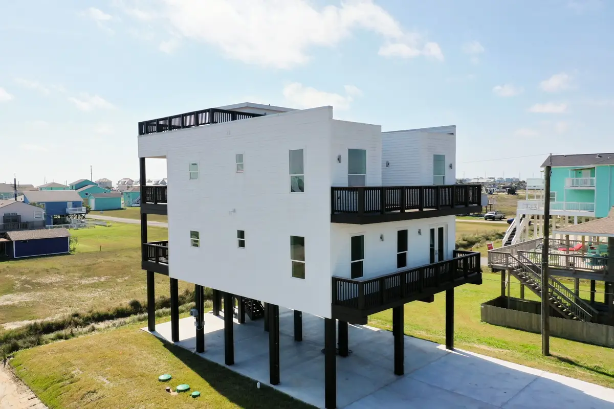 4026 5th Street, Galveston, TX 77554 - #1