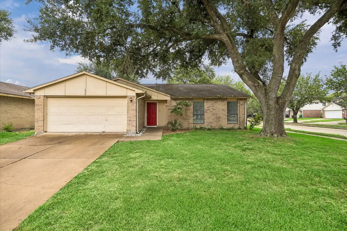 15627 Summer Briar Court, Missouri City, TX 77489 - #1