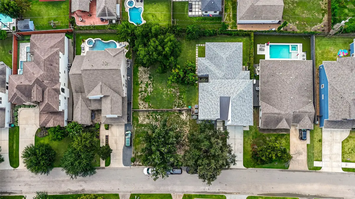 1705 Ebony Lane, Houston, TX 77018 - Image #1