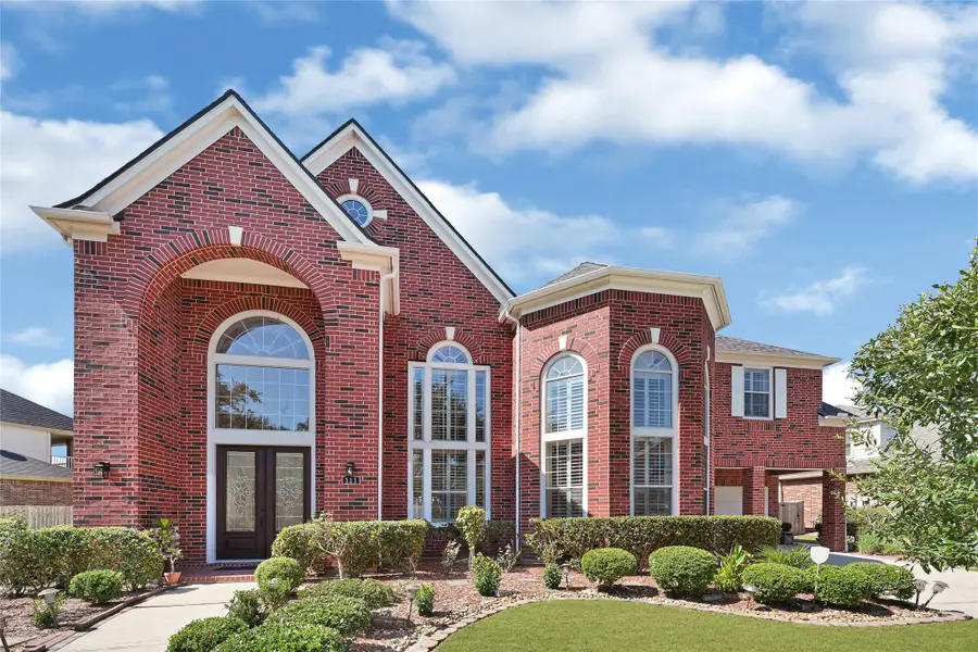 111 Water Bluff Lane, Richmond, TX 77406 - Image #2