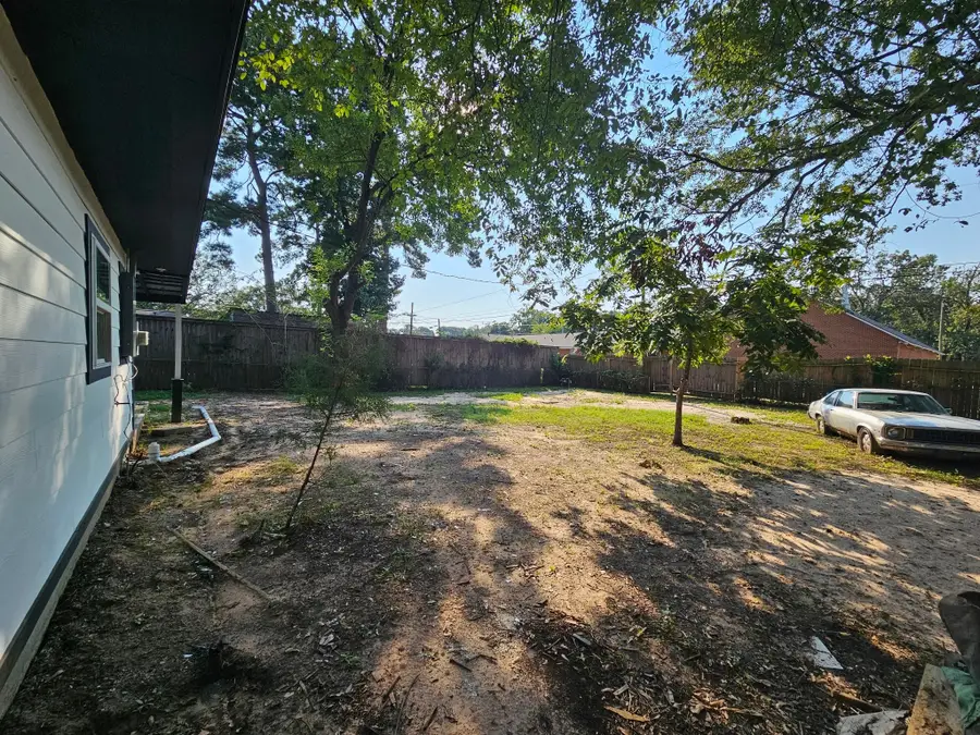 511 Wagers Street, Conroe, TX 77301 - Image #2